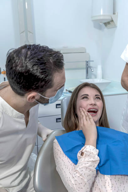 Best Weekend Emergency Dentist in Edneyville, NC